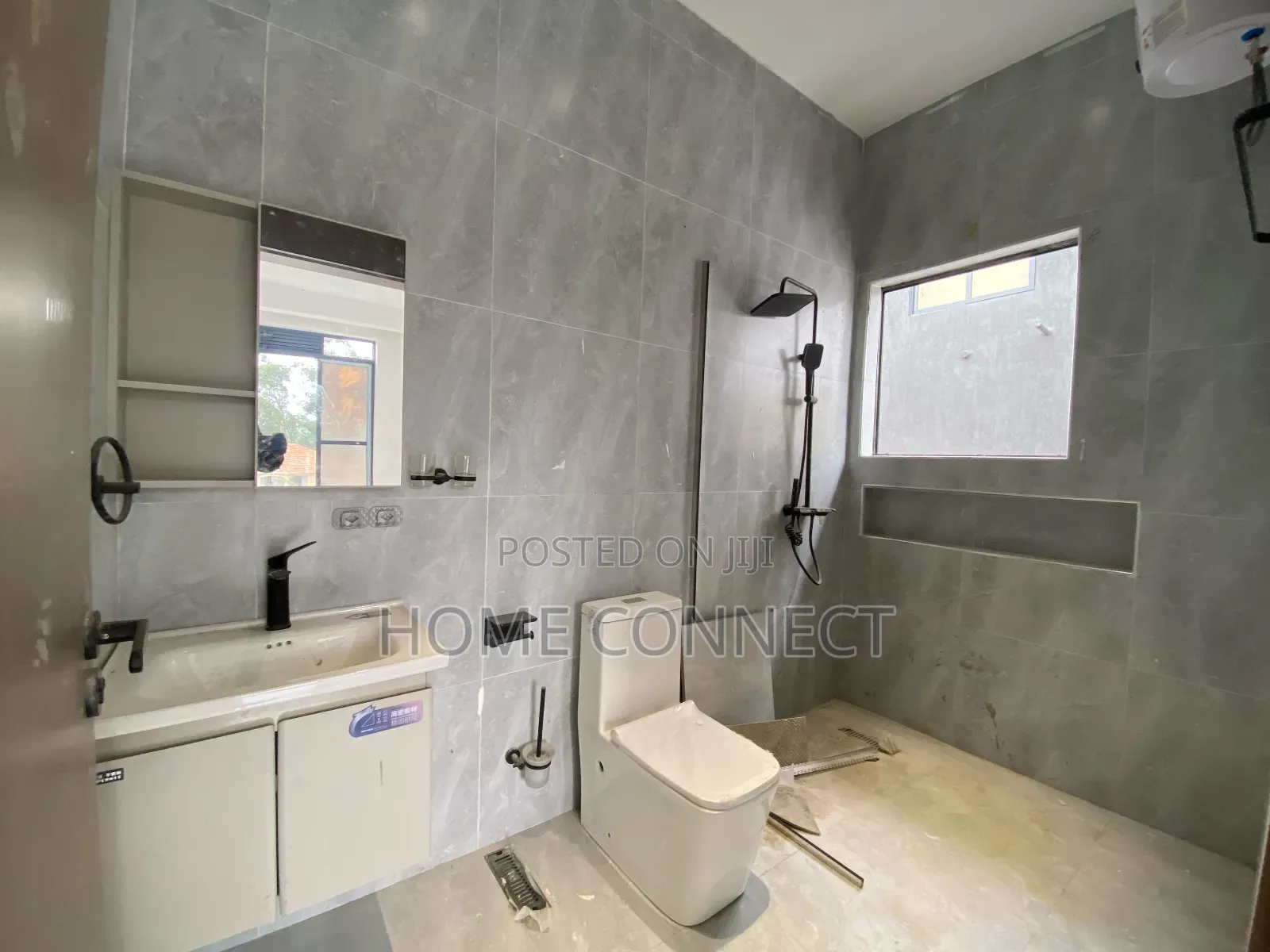 2bdrm Apartment in Mutungo Hill, Central Division for rent