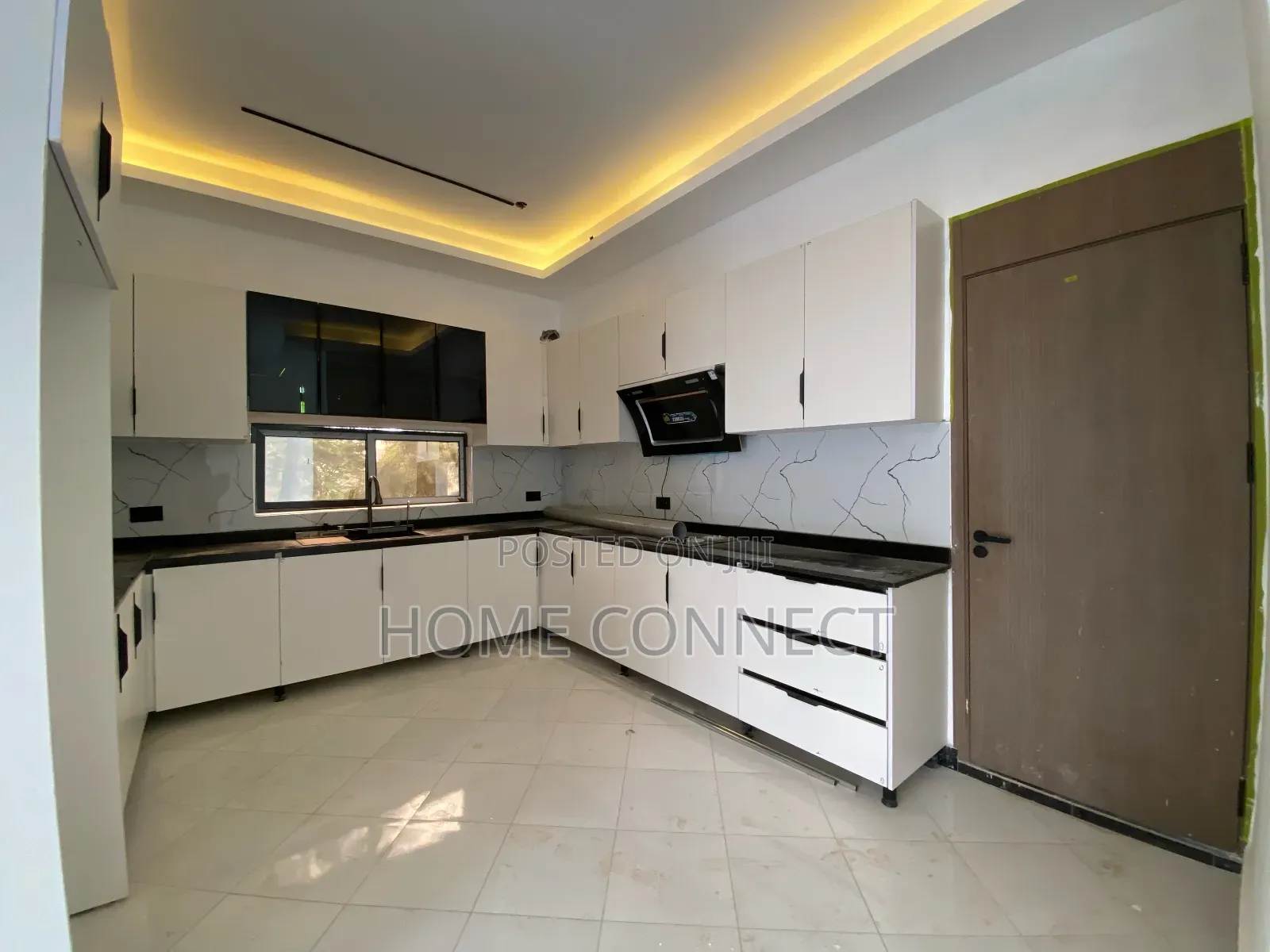 2bdrm Apartment in Mutungo Hill, Central Division for rent
