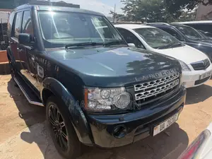 Land Rover Discovery 2013 Green