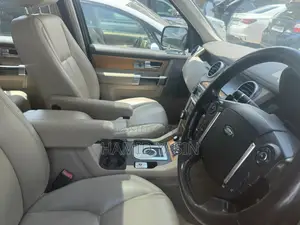Land Rover Discovery 2013 Green