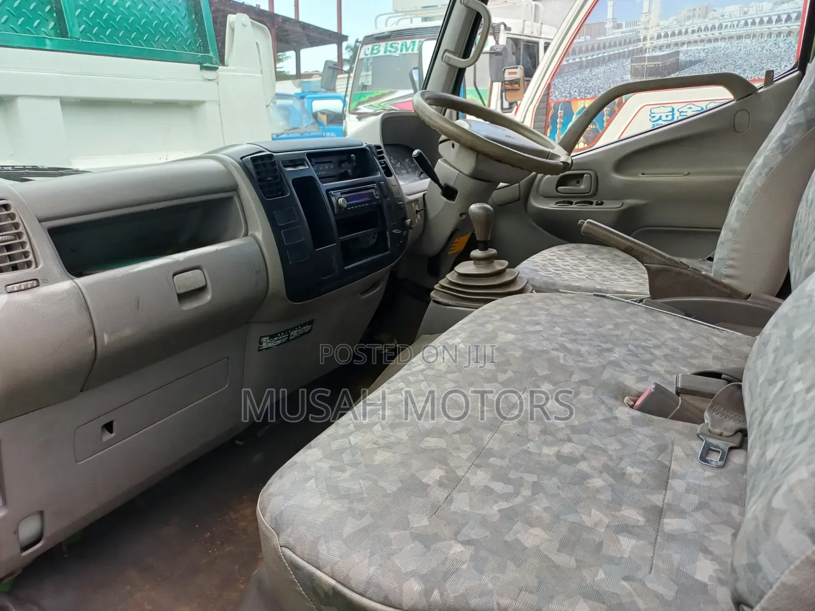 Hino Double Cabin