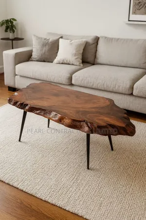 Center Tables/African Wood Center Tables in Any Colour 1,200,000/-