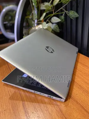 Laptop HP Pavilion x360 8GB Intel Core i3 SSD 128GB