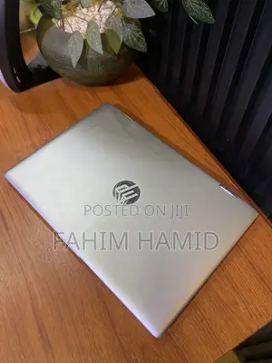 Laptop HP Pavilion x360 8GB Intel Core i3 SSD 128GB