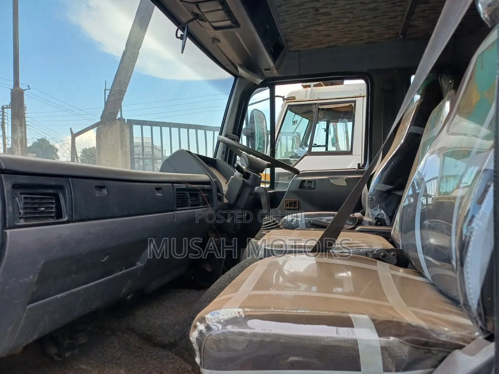 Hino Tipper Blue