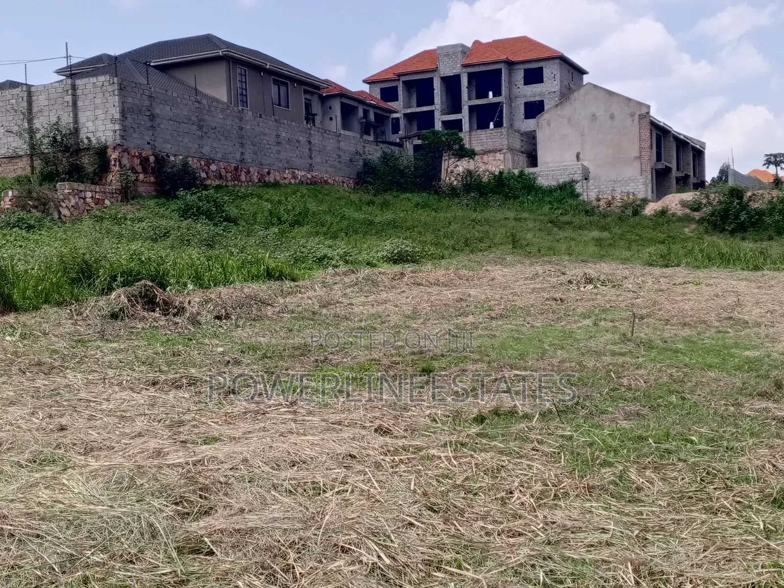 50x100ft- Kira-Nsasa Near Tarmac