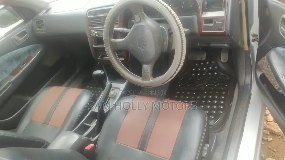 Toyota Premio 2001 Silver