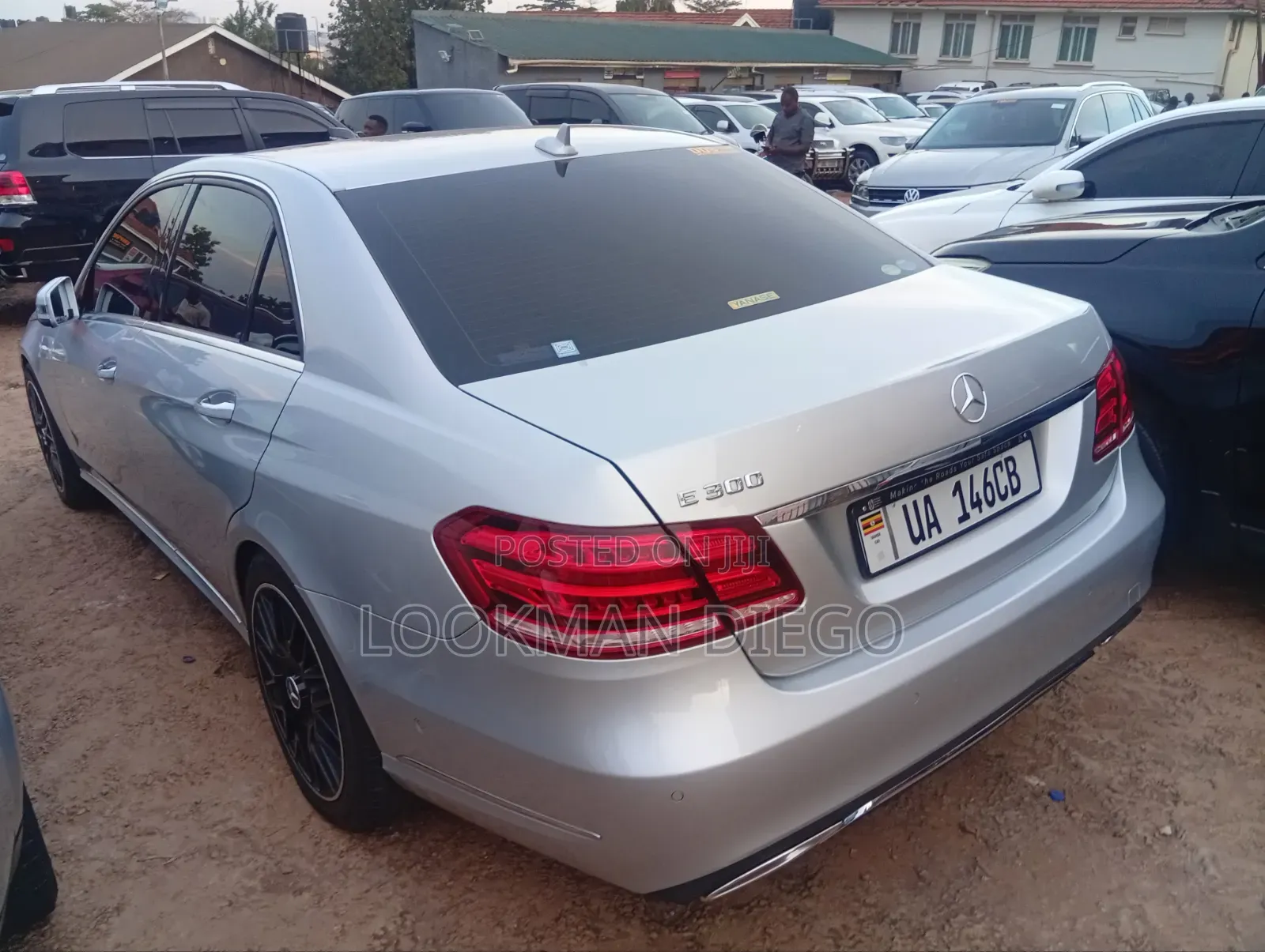 Mercedes-Benz E300 2014 Silver