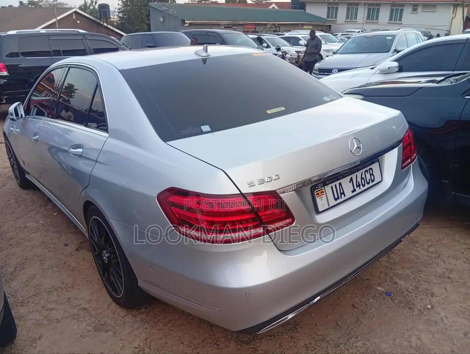 Mercedes-Benz E300 2014 Silver