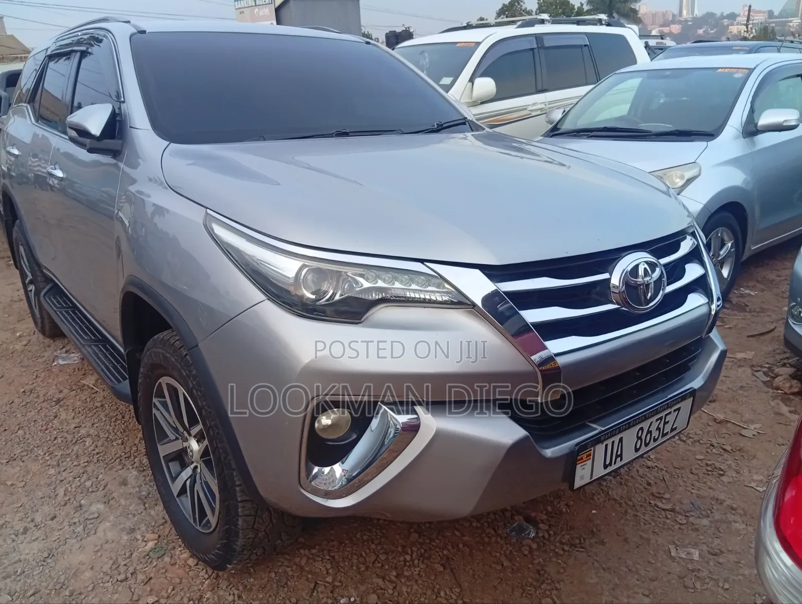 Toyota Fortuner 2.8 D AWD 2015 Silver