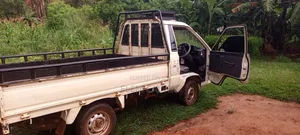 Toyota HiAce 1998 White