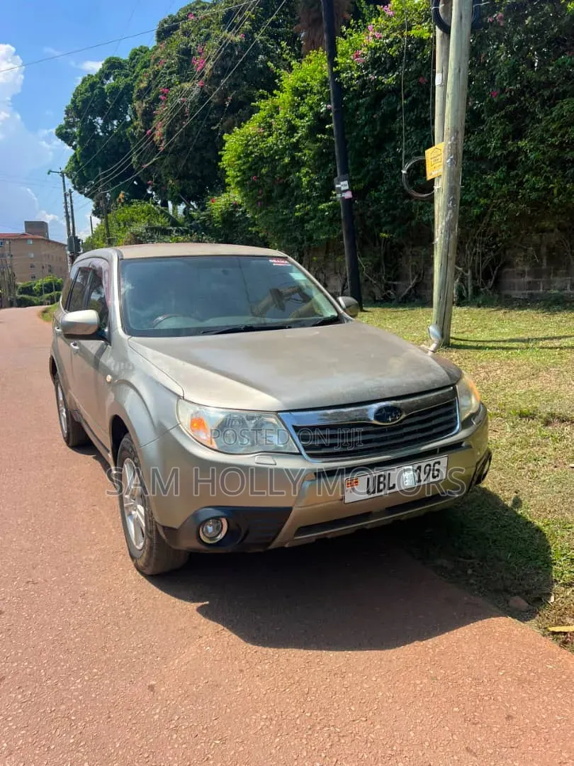 Subaru Forester 2009 Gold