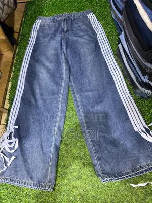 Ladies High Waist Jeans - All Sizes 28-40 - Blue & Black Used- Kampala