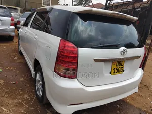Toyota Wish 2006 White