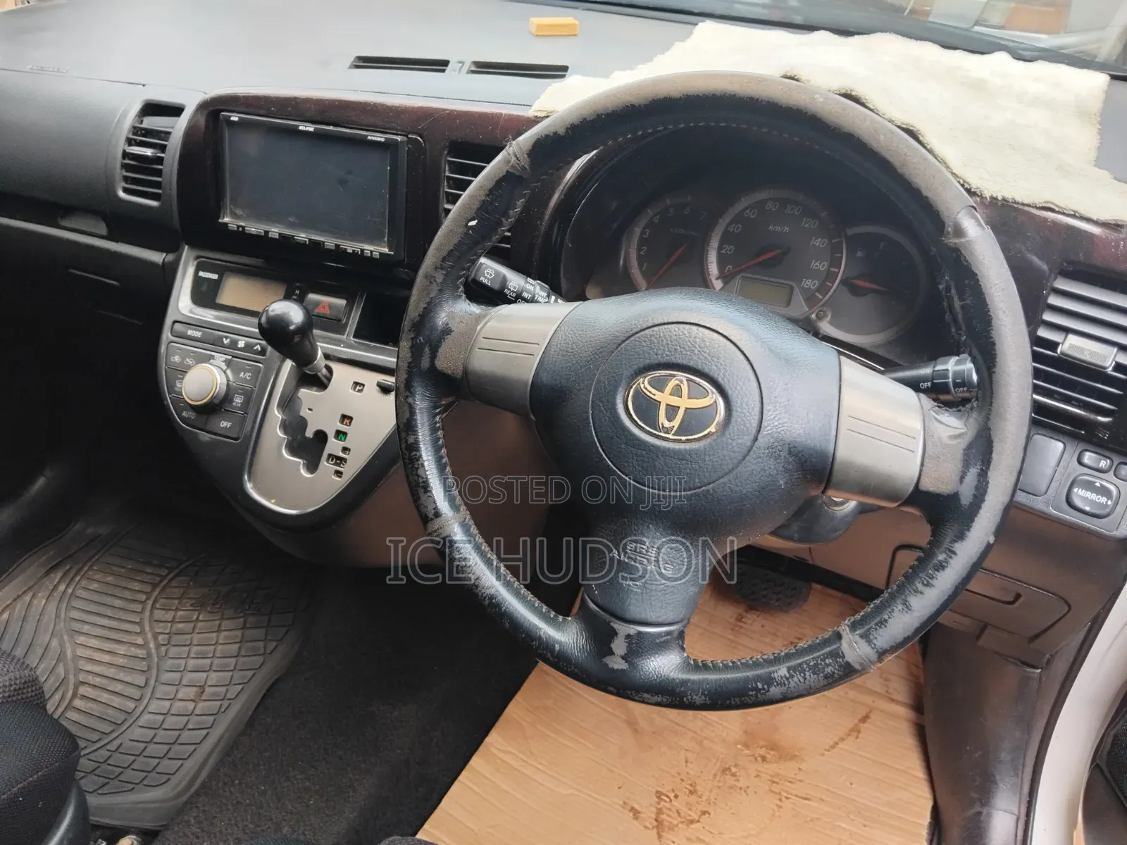 Toyota Wish 2006 White