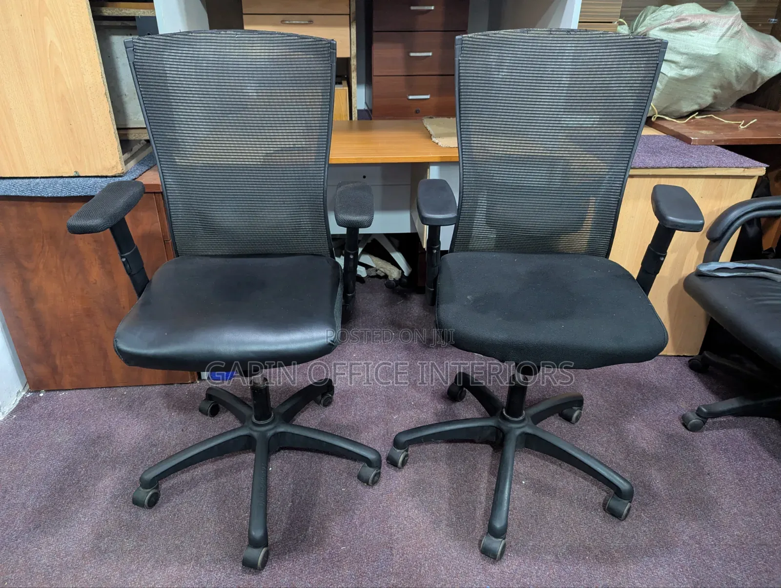 Second Hand Adjustable Office Chairs, Price for Each Piece