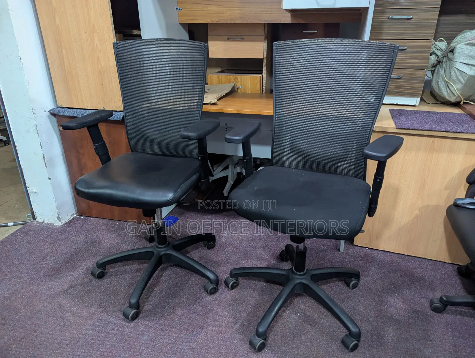Second Hand Adjustable Office Chairs, Price for Each Piece