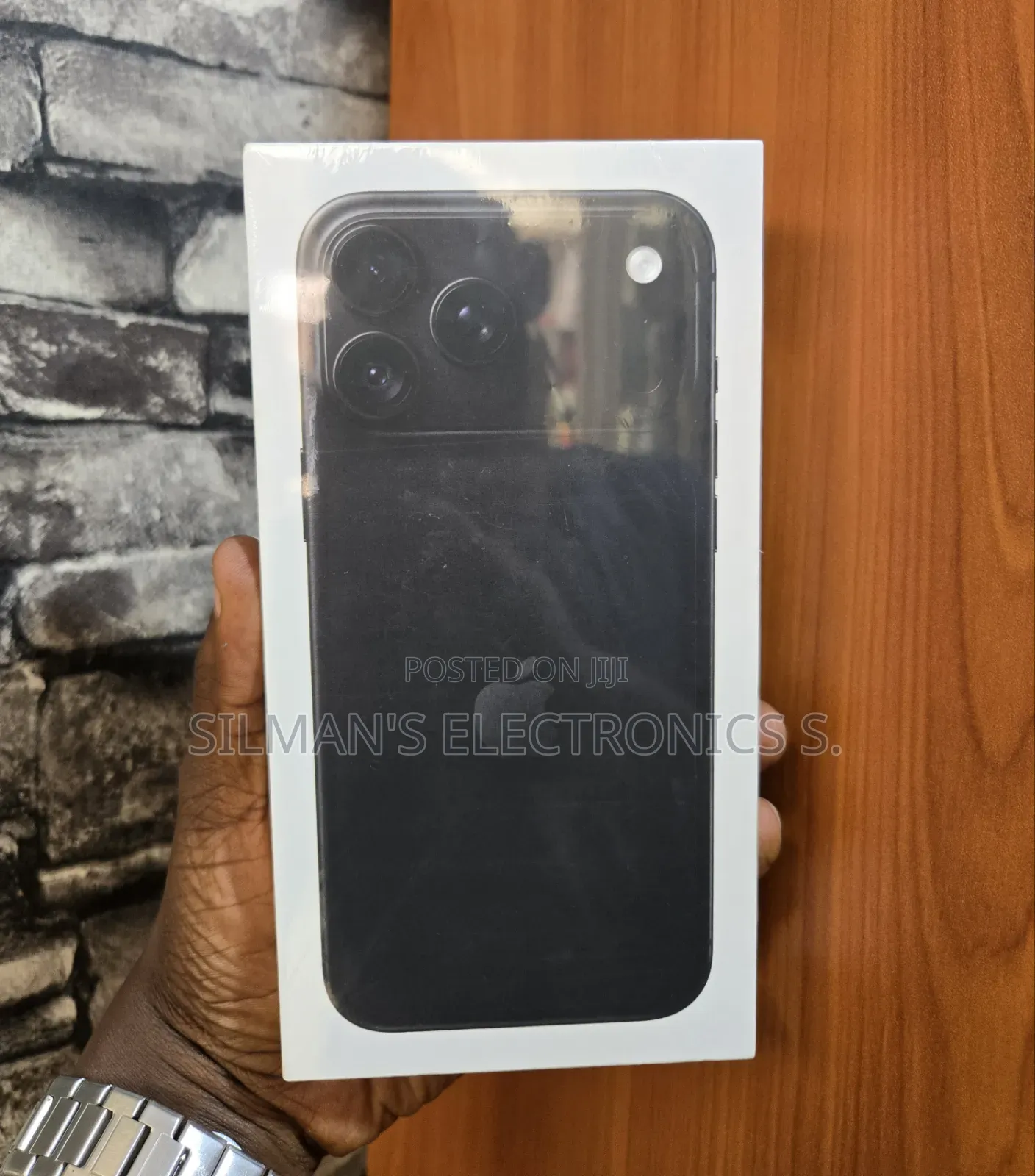 New Apple iPhone 18 Pro Max 1 TB Black