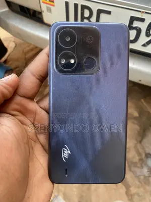 Itel A04 32 GB Black