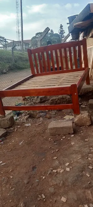 5x6 Hardwood Bed
