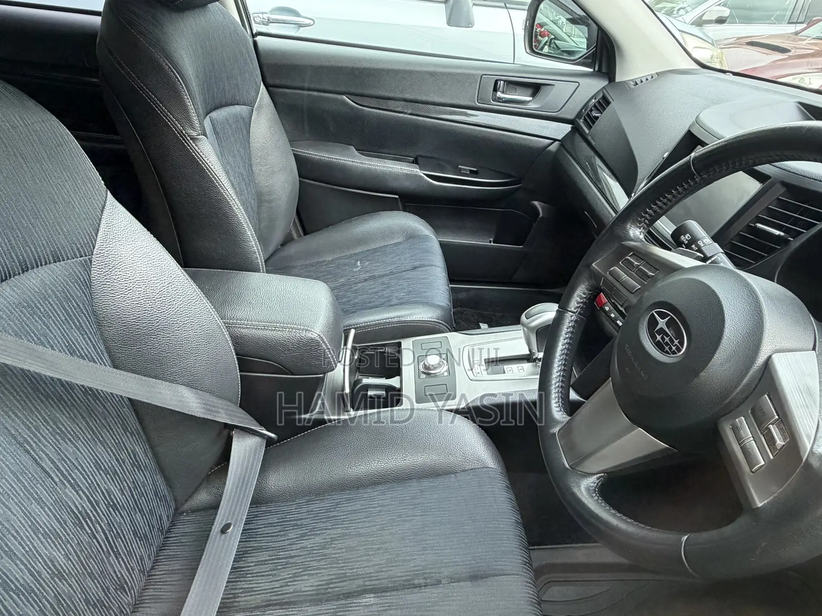 Subaru Outback 2011 Black