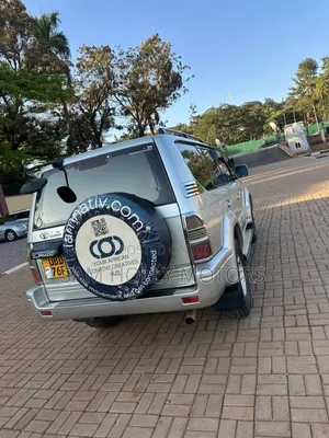 Toyota Land Cruiser Prado 2001 Silver
