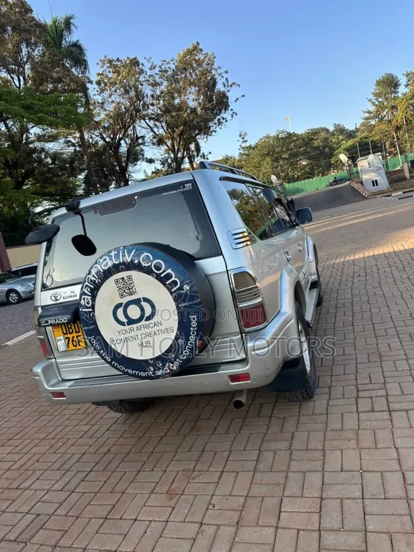 Toyota Land Cruiser Prado 2001 Silver