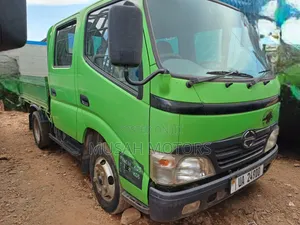 Hino Double Cabin