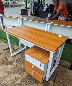 Modern Computer Desk/Office Table/Study Desk 908