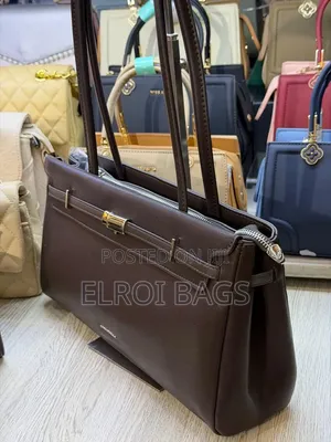 Chrisbella Shoulder Bag