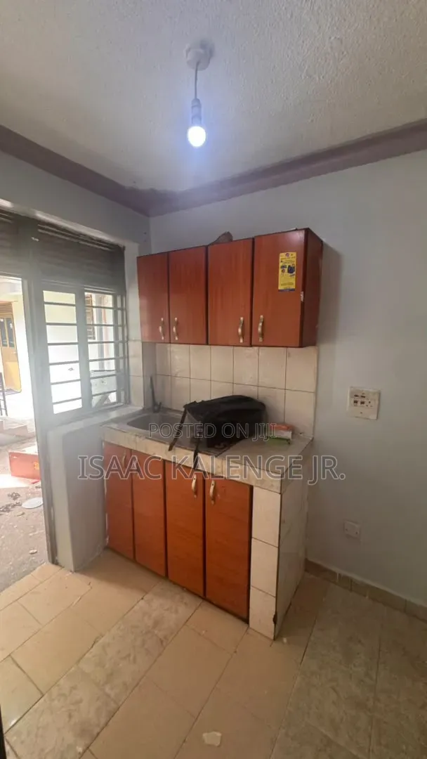 2bdrm Apartment in Ck Apartments, Rubaga for rent
