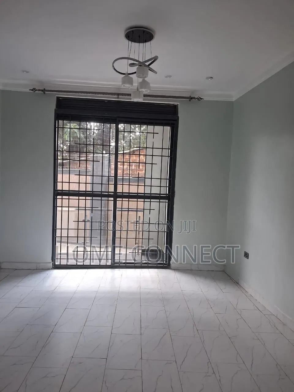 2bdrm Apartment in Mutungo, Central Division for rent