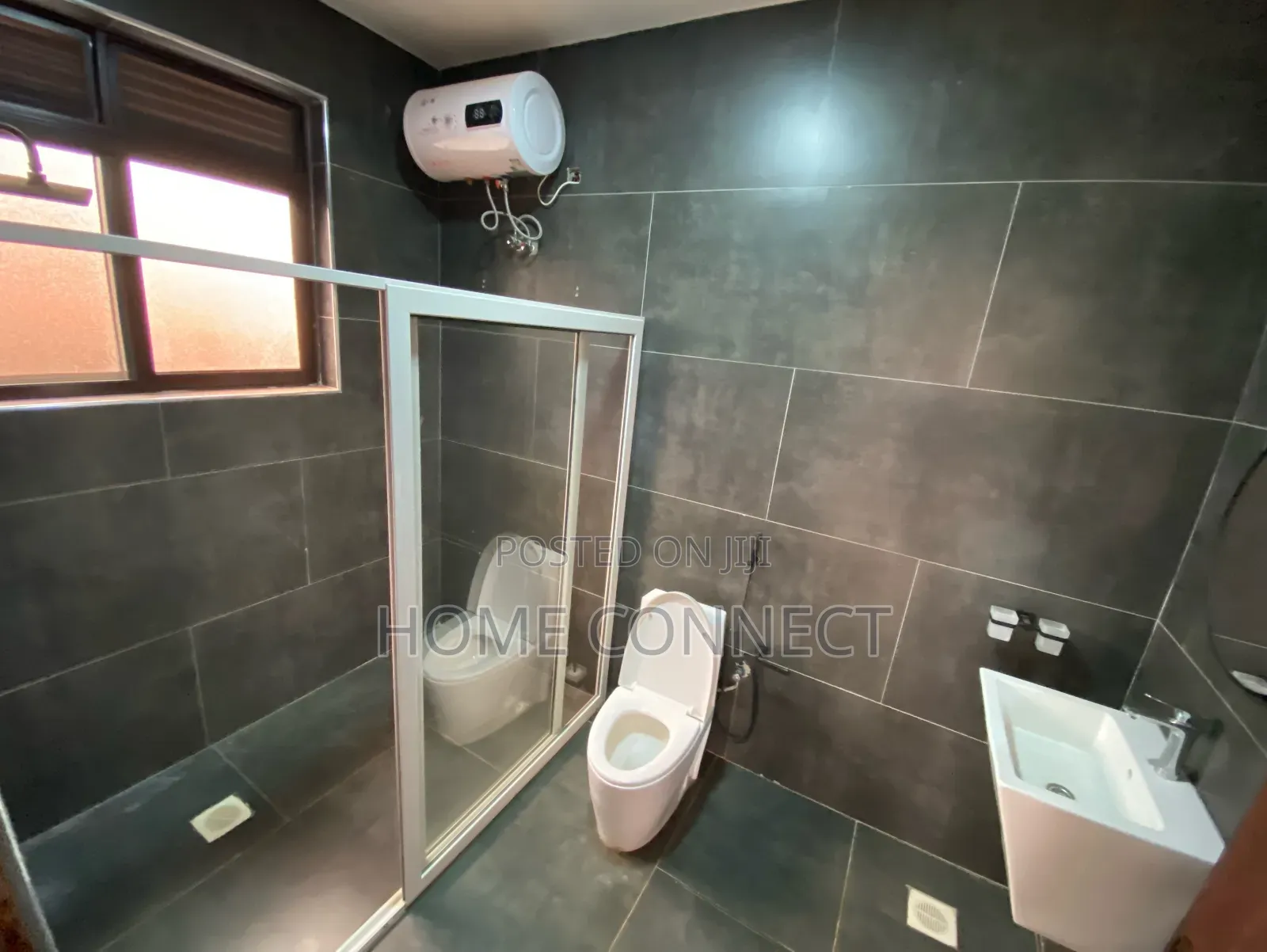2bdrm Apartment in Mutungo Hill, Central Division for rent