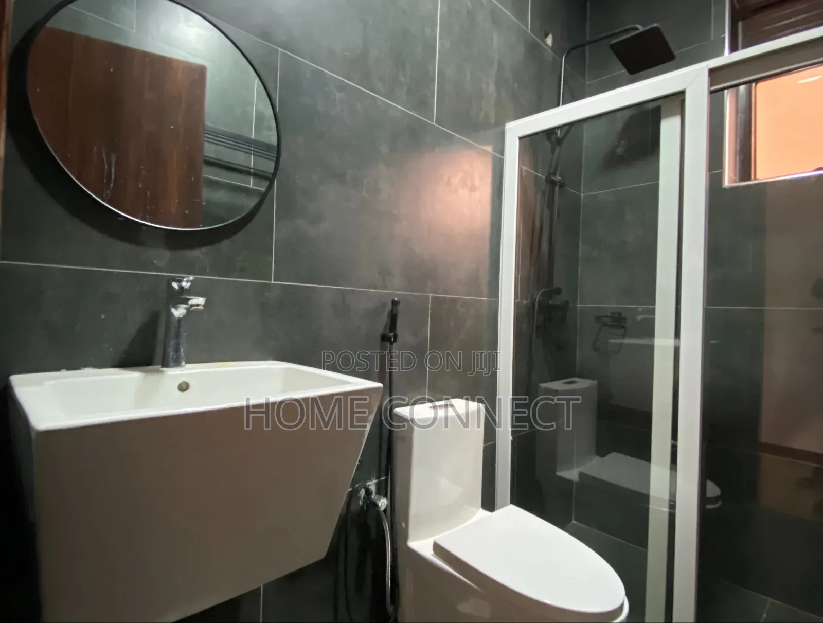 2bdrm Apartment in Mutungo Hill, Central Division for rent