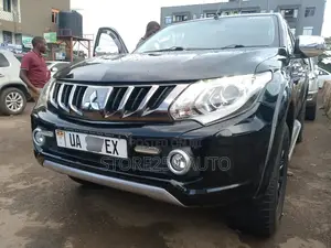 Mitsubishi L200 Double Cab 2.4 181hp 4WD 2017 Black