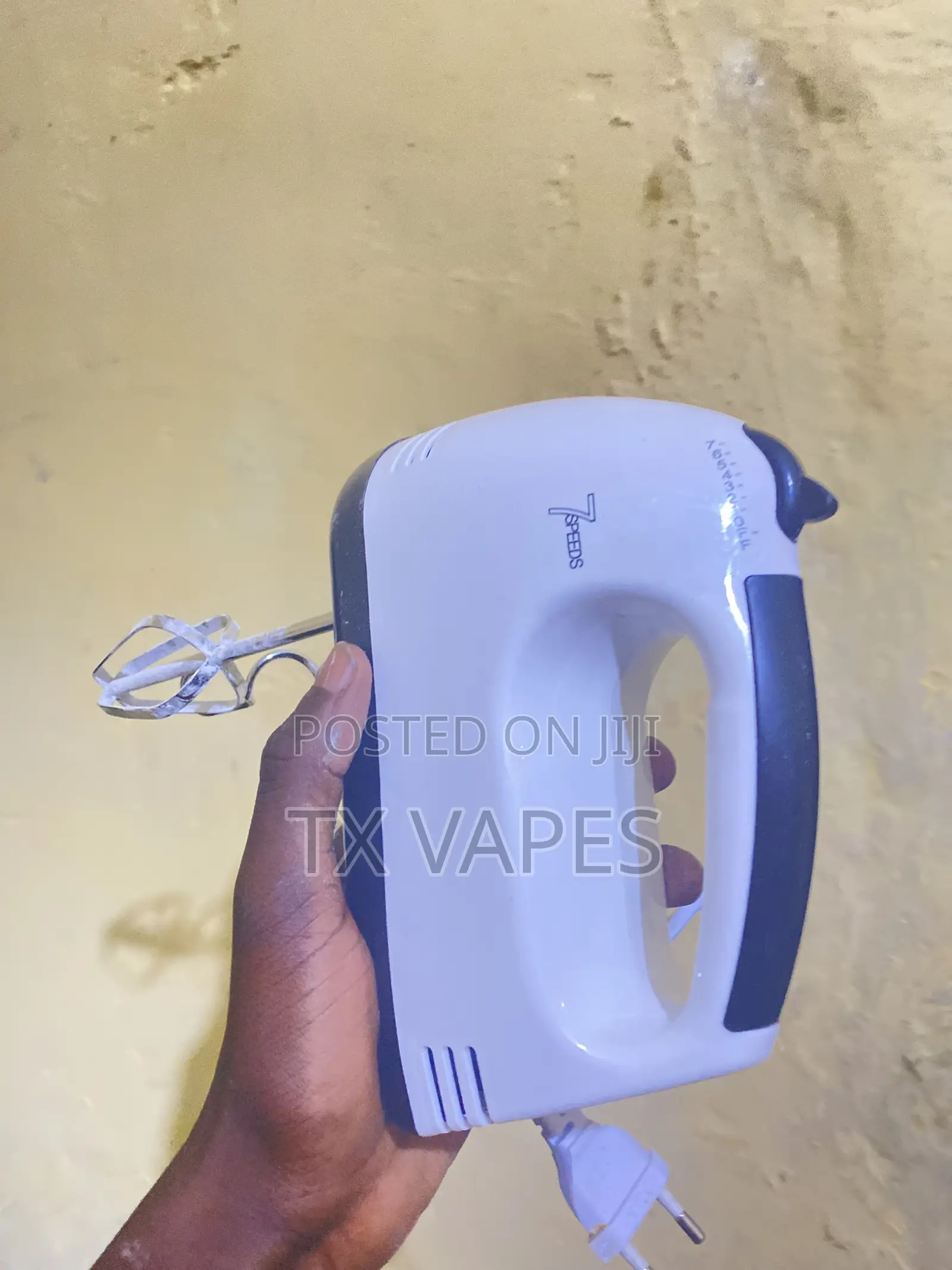 Hand Mixer