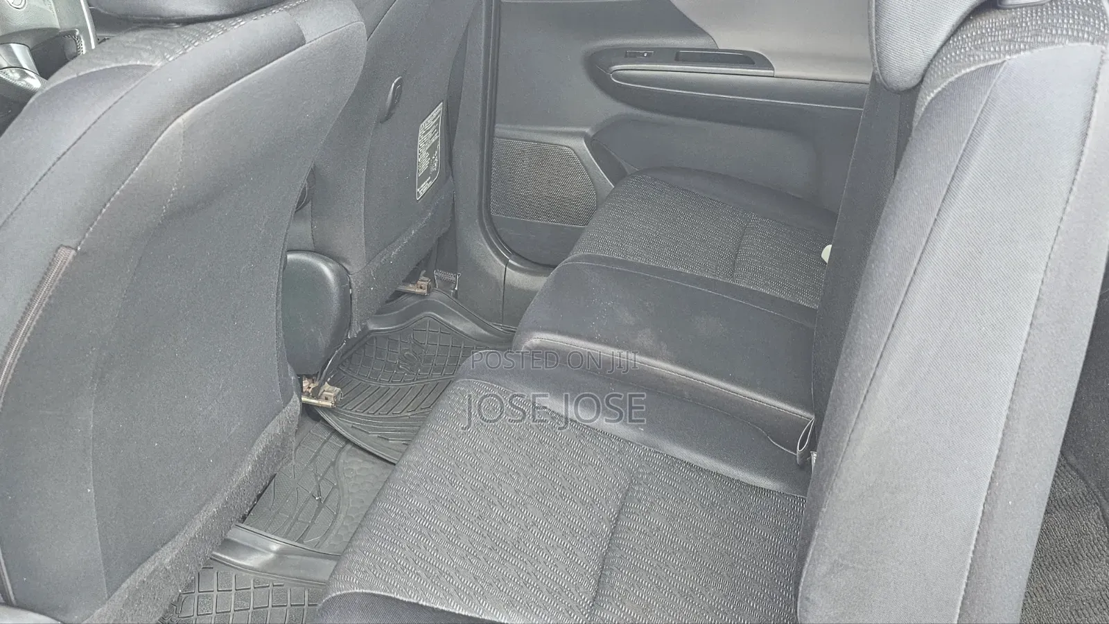 Toyota Wish 2012