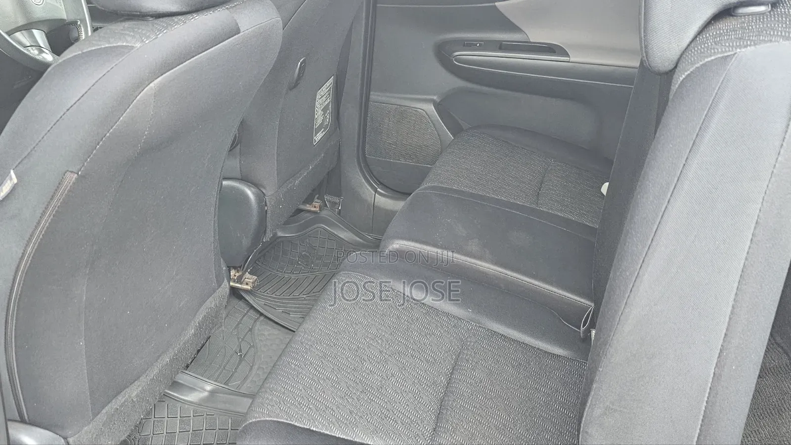 Toyota Wish 2012