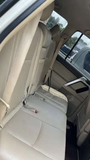 Toyota Land Cruiser Prado 2.8 2018 White