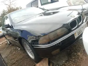 BMW 523i 2002 Black