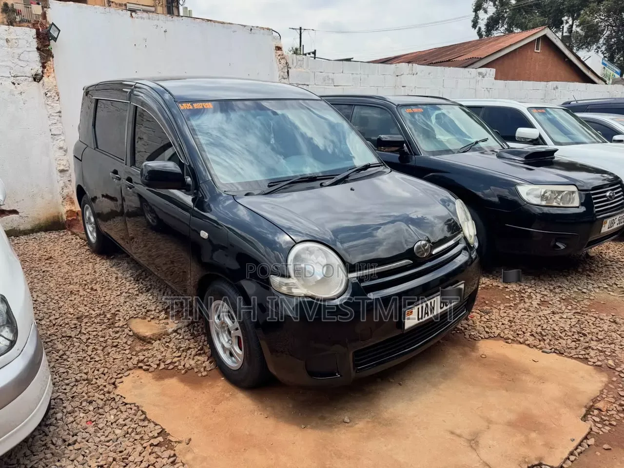 Toyota Sienta 2007 Black