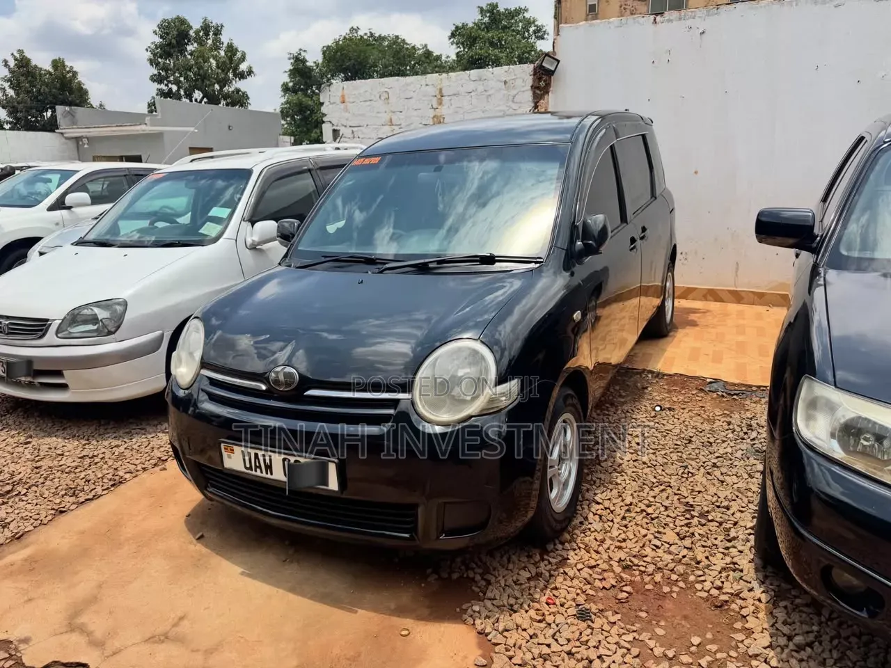 Toyota Sienta 2007 Black