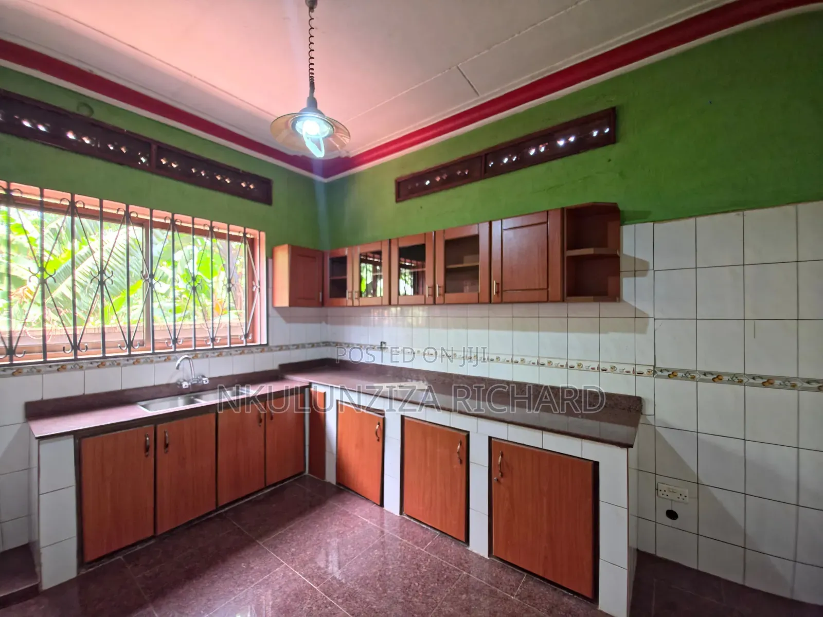 7bdrm Mansion in Nakawa for sale
