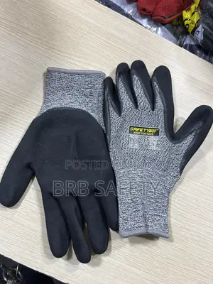 Anti Cut Safety Gloves.