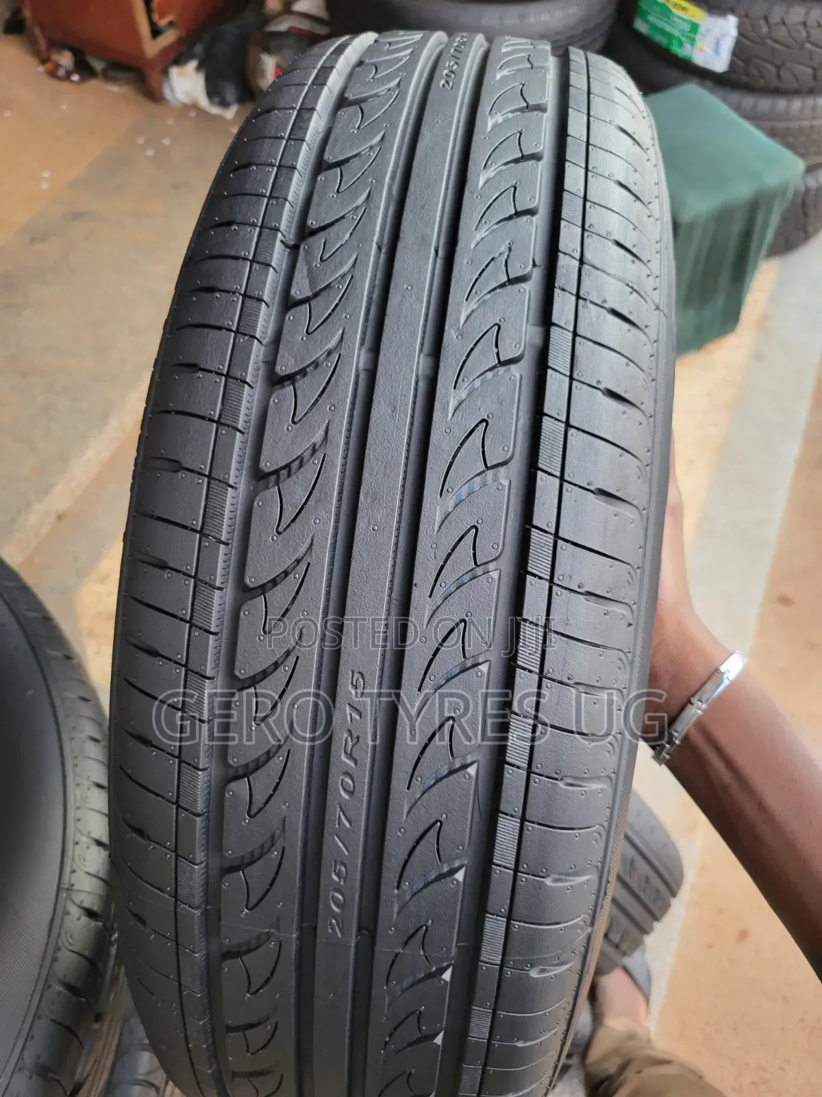 Car Tyres in All Sizes Available
