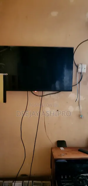 Globalstar TV 32 Inch 250009