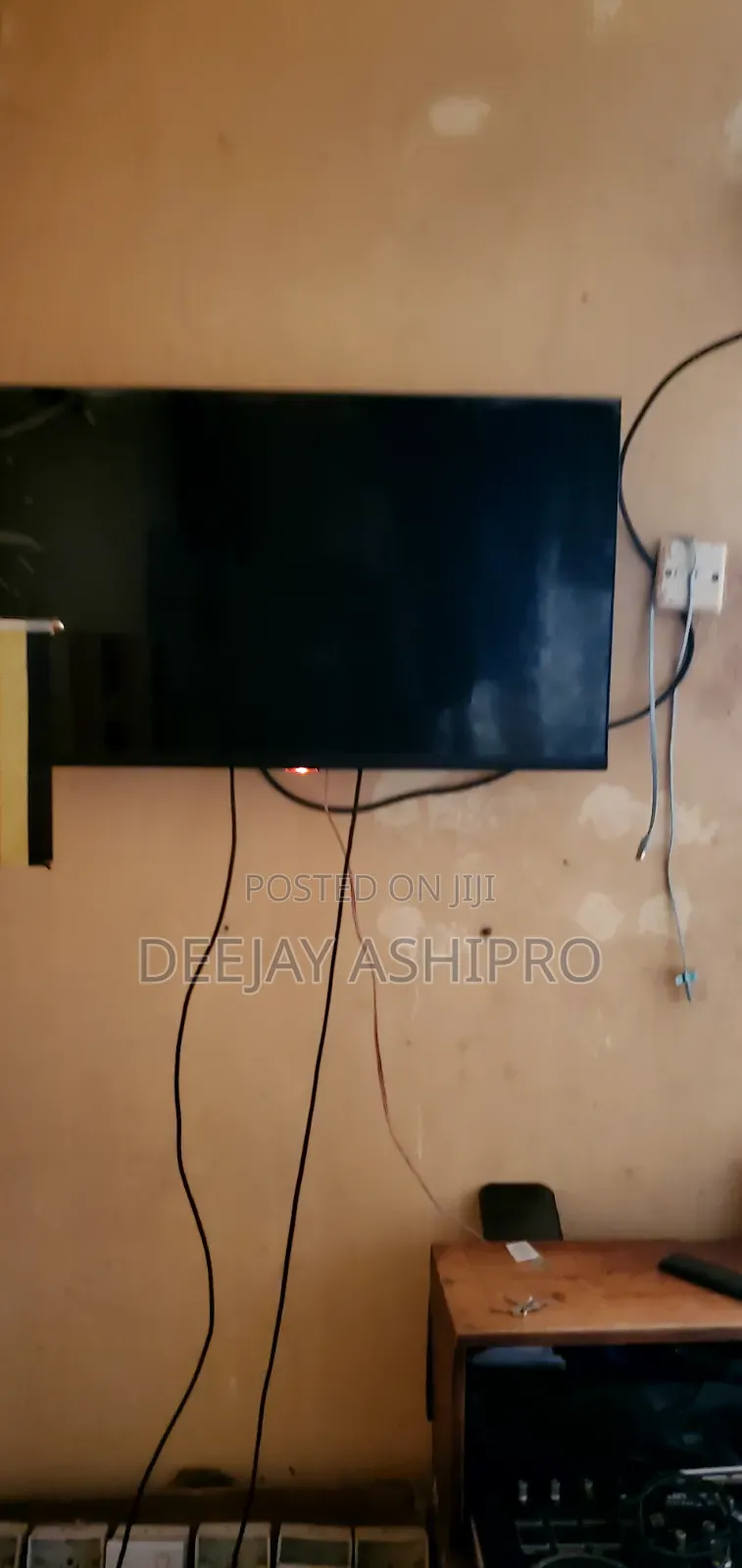 Globalstar TV 32 Inch 250009