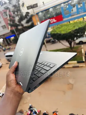 Laptop Dell Inspiron 14 7420 2-in-1 16GB Intel Core i5 SSD 256GB