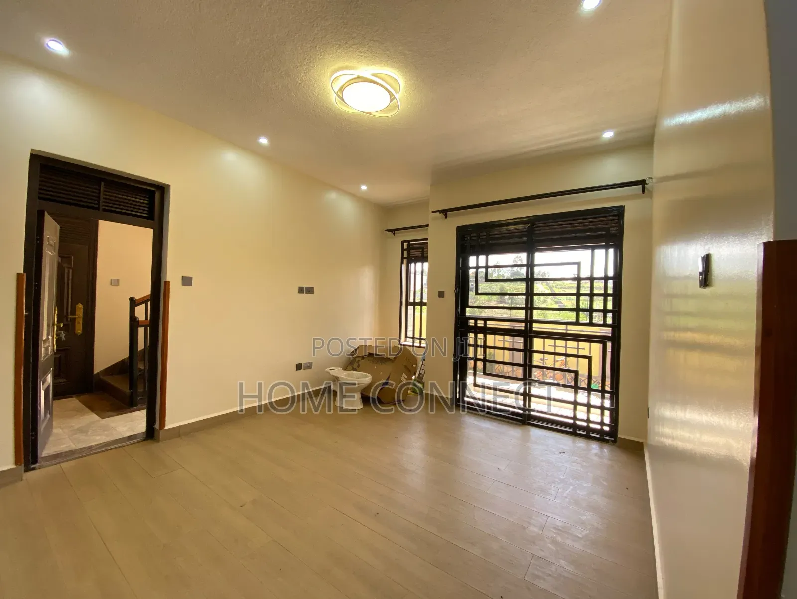 2bdrm Apartment in Muyenga Tank Hil, Central Division for rent