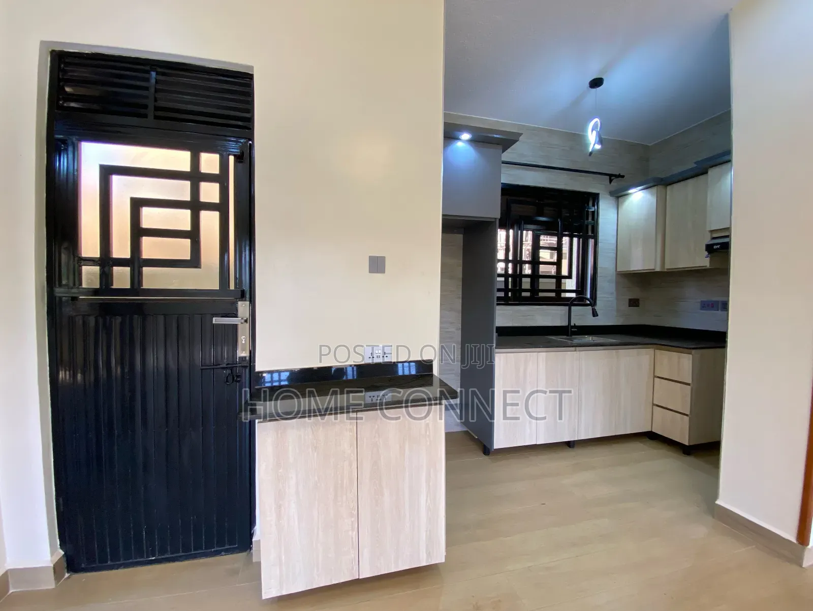 2bdrm Apartment in Muyenga Tank Hil, Central Division for rent